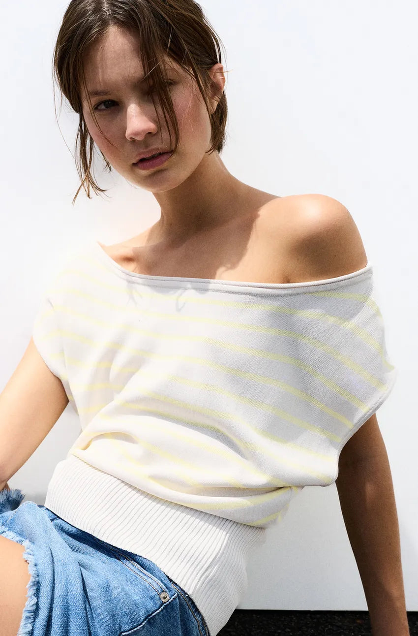 Asymmetrical Short Sleeve Knit Top